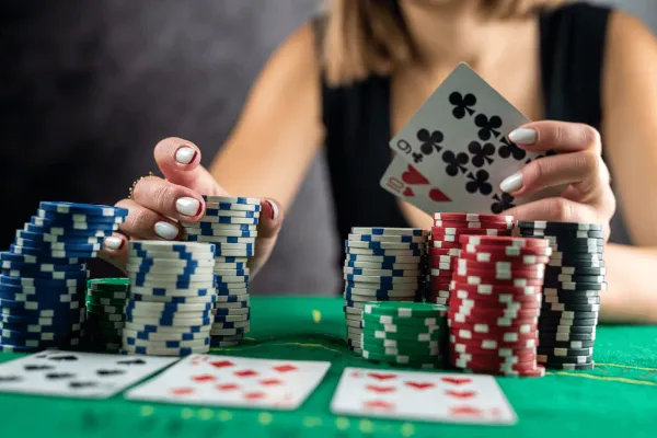 How to Win Big at Live Dealer Casino Shows