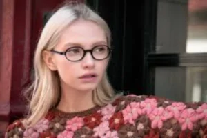 How Colours, Patterns, and High Fashion Shape Modern Glasses