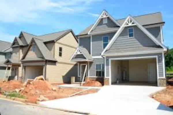 What Should You Consider When Buying New Homes?