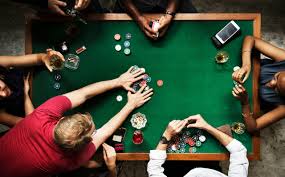 Social Casinos vs. Traditional Online Casinos: What Sets Them Apart?