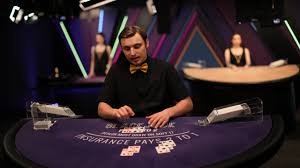What Live Casino Games Borrow From Streaming Platforms and Classic Table Games